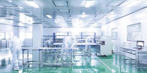 寧波江豐電子材料股份創(chuàng)建于 2005 年,是專業(yè)從事超高純金屬濺射靶材研發(fā)、生產(chǎn)和銷售的高新技術(shù)企業(yè),先后承擔了國家 02 重大專項、863 重大專項等國家級產(chǎn)業(yè)化項目。公司于 2017 年 6 月 15 日在深圳證券交易所成功上市,股票代碼為 300666。